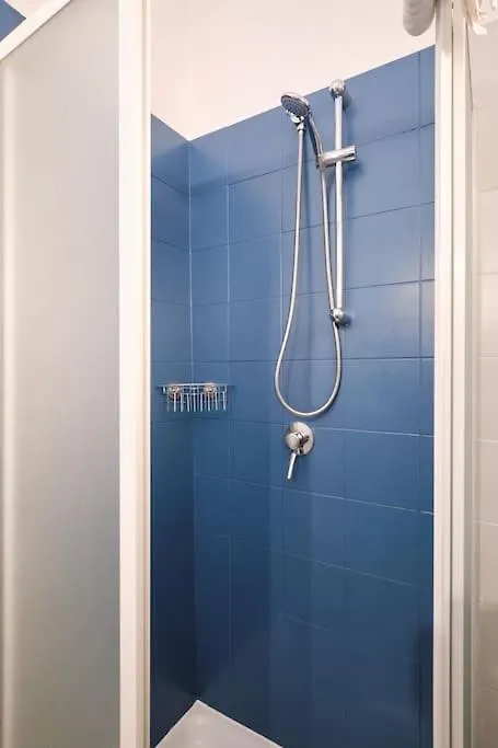 Tuscolana Blu Apartment - Grazioso Monolocale Rome