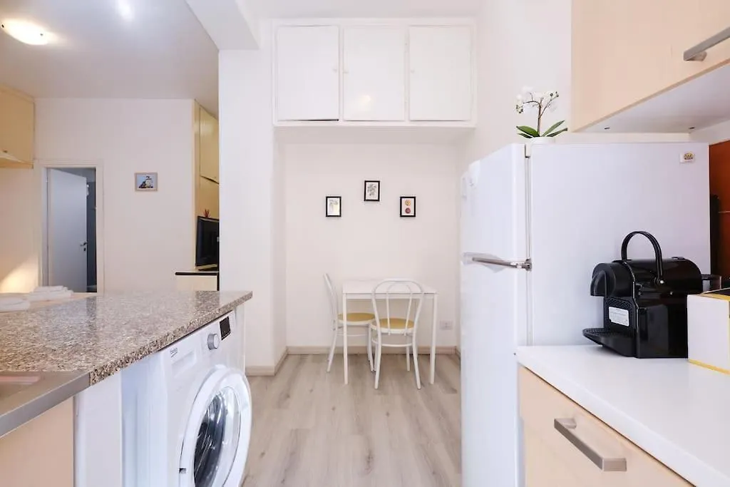 Tuscolana Blu Apartment - Grazioso Monolocale Rome Italië