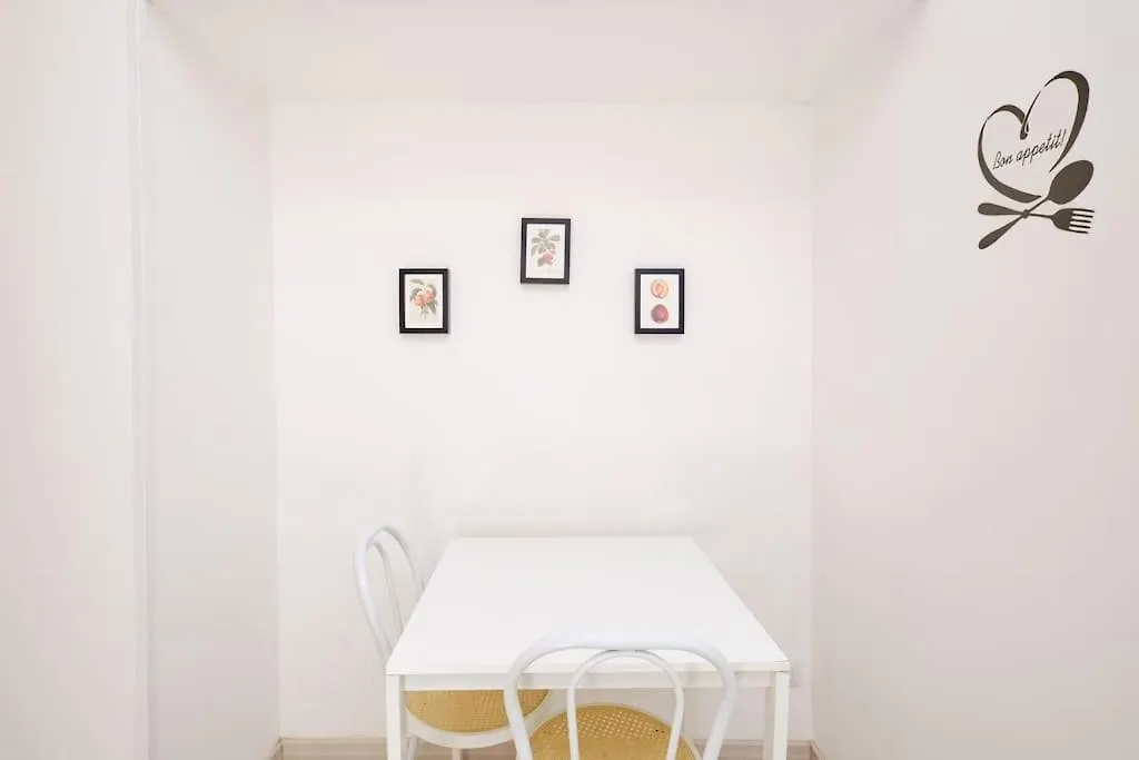 Tuscolana Blu Apartment - Grazioso Monolocale Rome