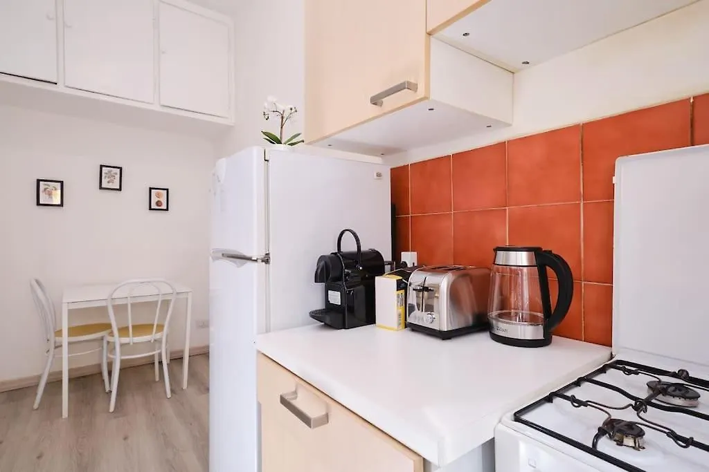Tuscolana Blu Apartment - Grazioso Monolocale Rome